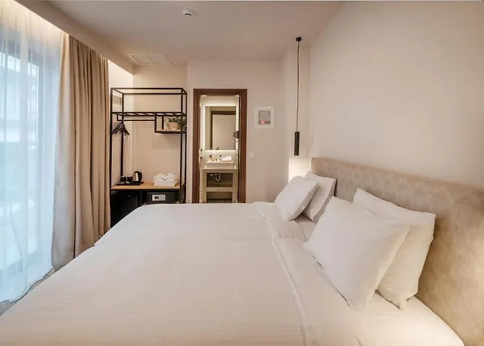 Ira - ηρα Szálloda Kalamáta