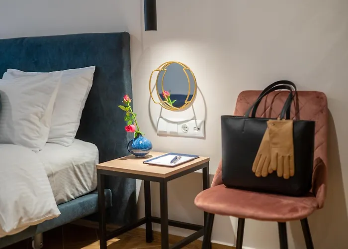 Ira - ηρα Otel 4*